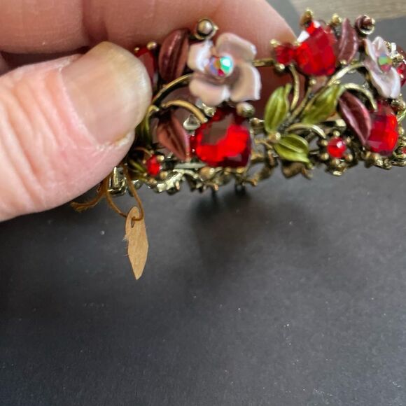 Ruby red rhinestone cuff bracelet - Picture 5 of 9